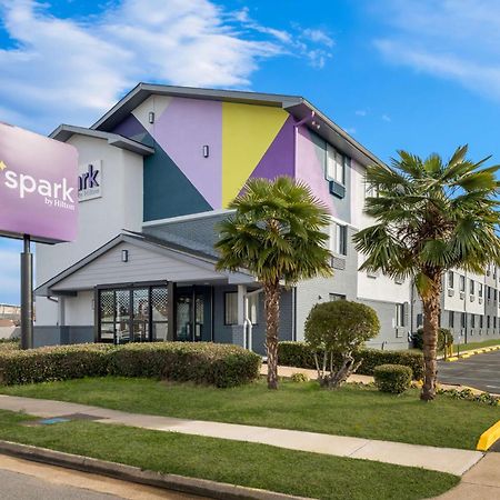 Spark By Hilton Norfolk Eksteriør bilde