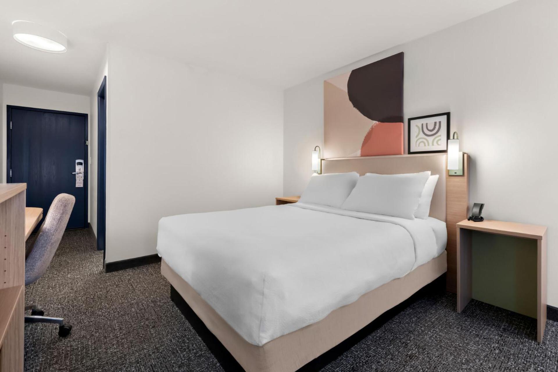 Spark By Hilton Norfolk Eksteriør bilde
