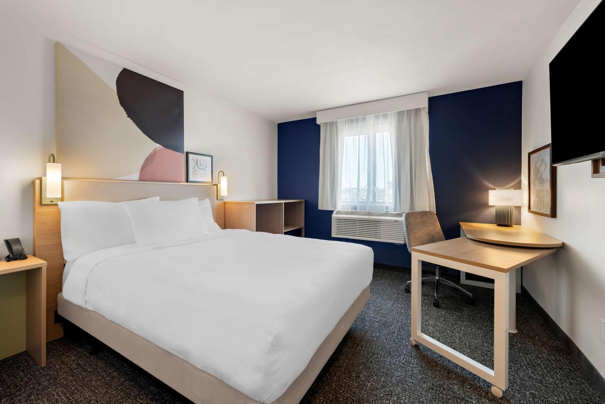 Spark By Hilton Norfolk Eksteriør bilde
